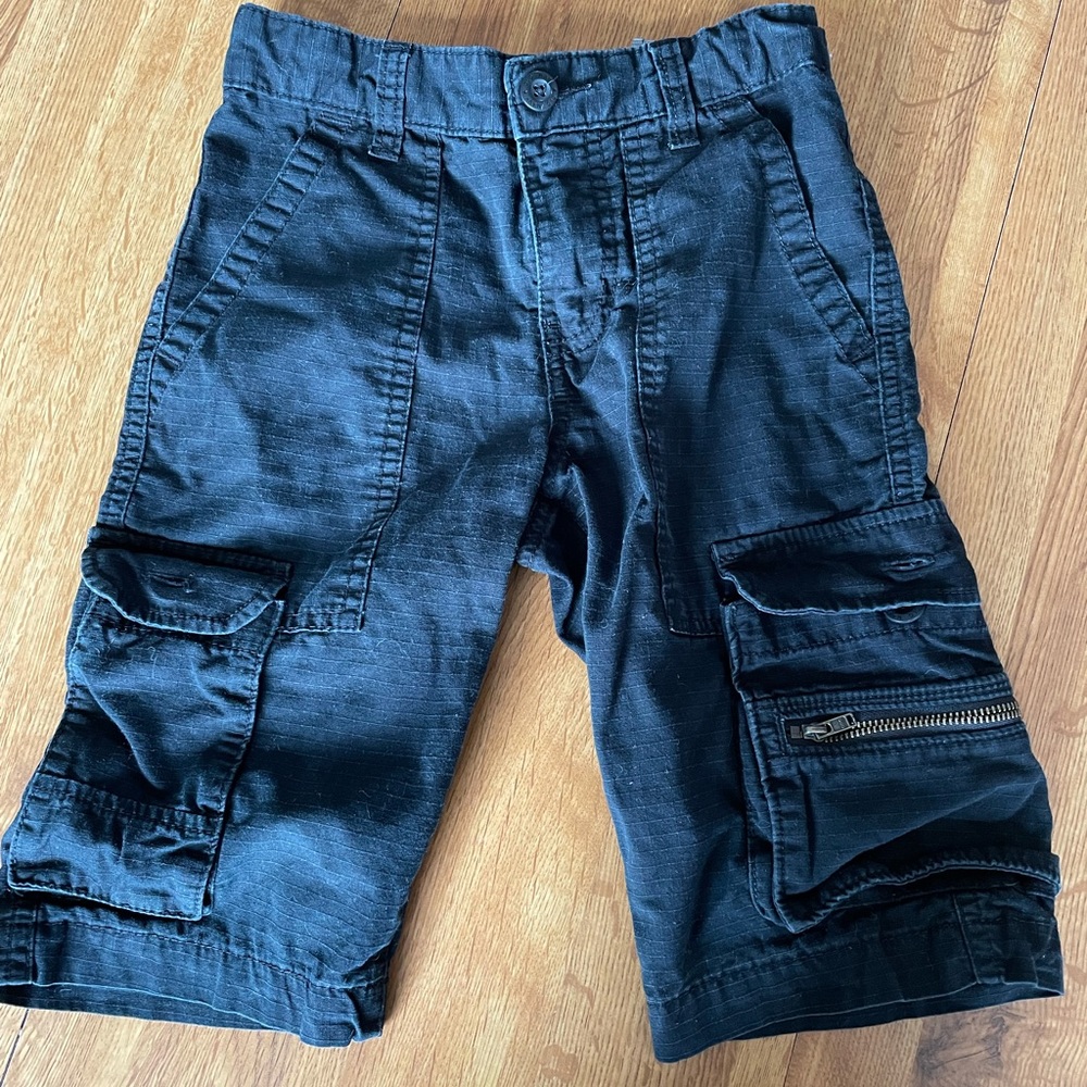 Old Navy cargo shorts